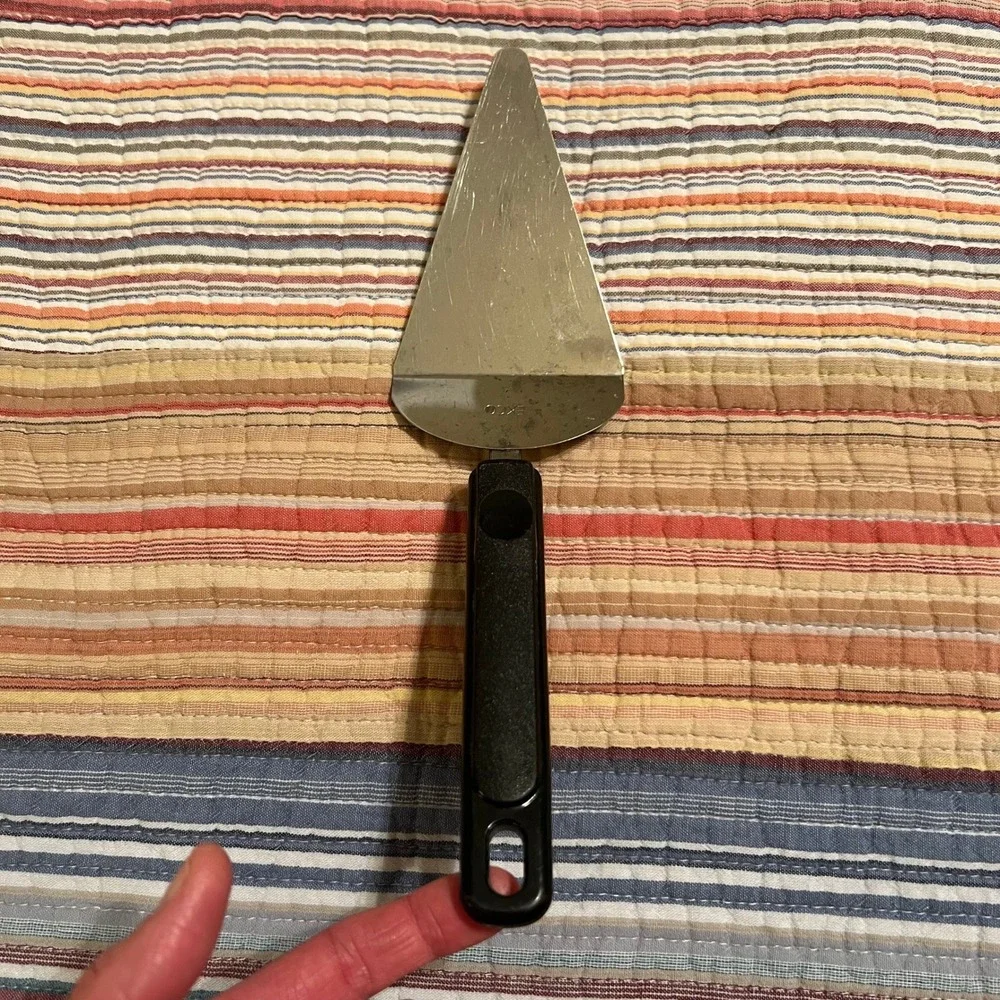 EKCO Stainless‎ Triangular Pizza Pie Server Server Black Handle Kitchen Tool